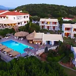 Navarone Hotel Petrochori (Peloponnese)