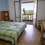Navarone Hotel Petrochori (Peloponnese)