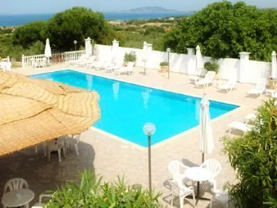 Hotell Navarone Petrochori (Peloponnese)