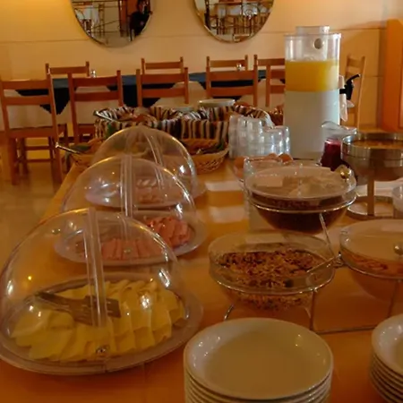 Navarone 3* Petrochori (Peloponnese)