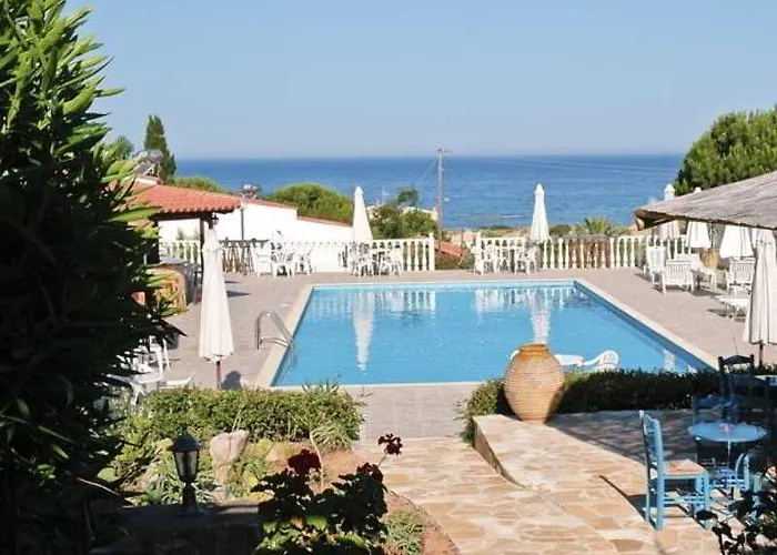 Navarone Петрокорион