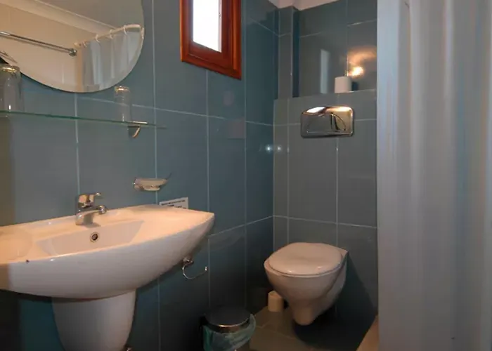 Navarone 3* Πετροχώρι